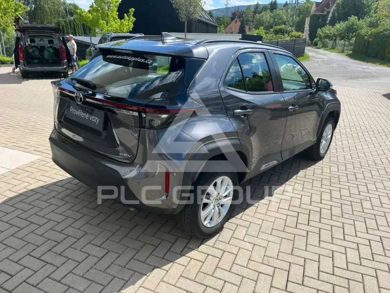 2025 Toyota YARIS