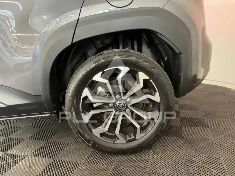 2025 Toyota YARIS