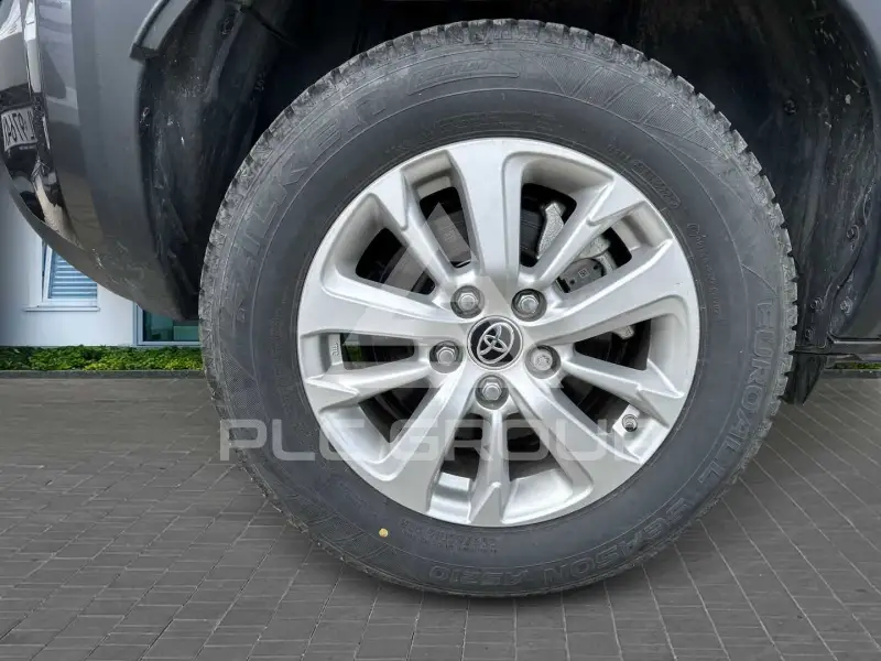 2025 Toyota YARIS