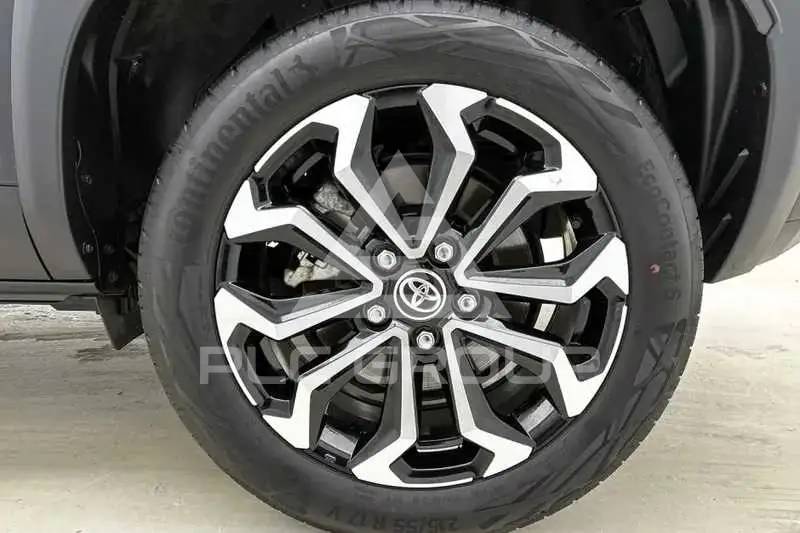 2025 Toyota YARIS