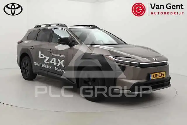 2025 Toyota bZ4X
