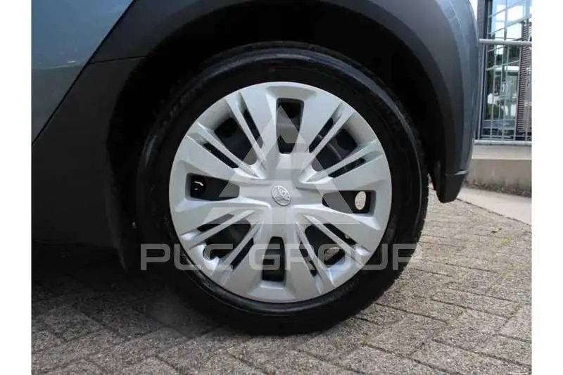 2025 Toyota AYGO