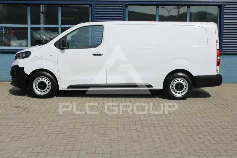 2025 Peugeot Expert