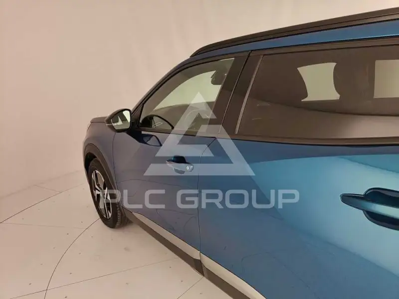 2025 Peugeot 2008
