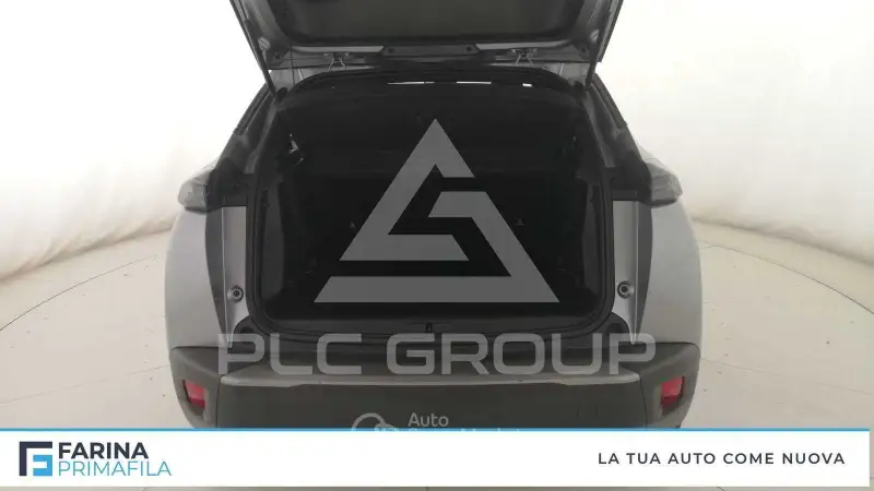 2025 Peugeot 2008