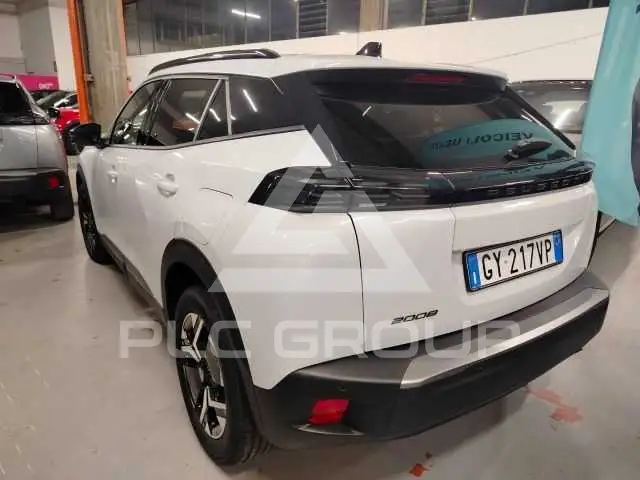 2025 Peugeot 2008