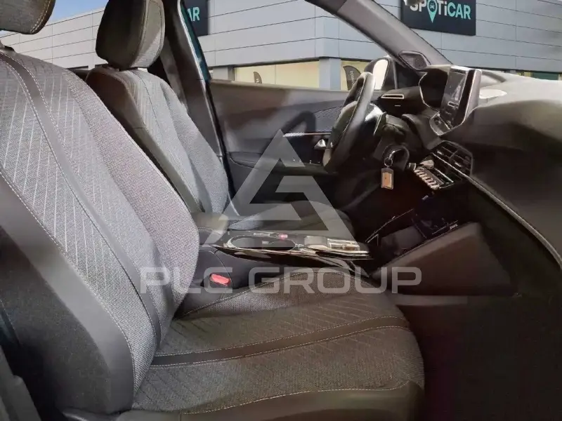 2025 Peugeot 2008