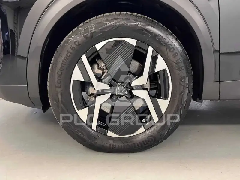 2025 Peugeot 2008