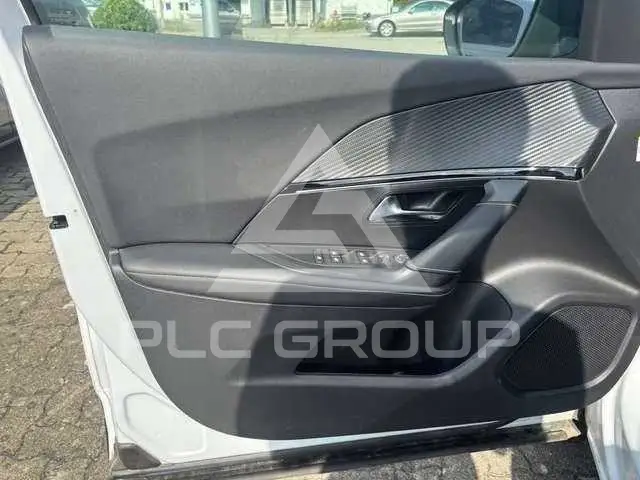 2025 Peugeot 2008
