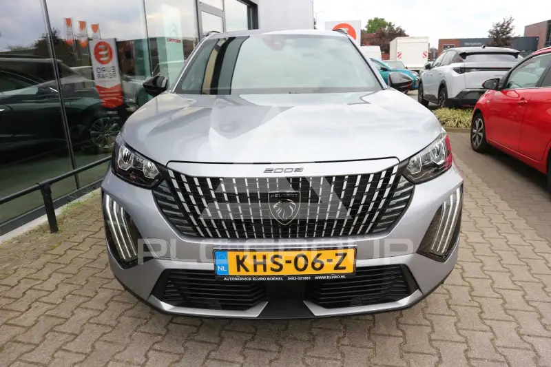 2025 Peugeot 2008