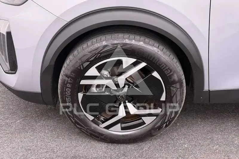 2025 Peugeot 2008
