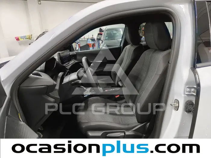 2025 Peugeot 2008