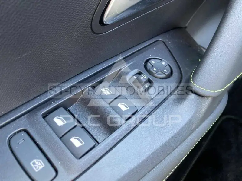 2025 Peugeot 2008