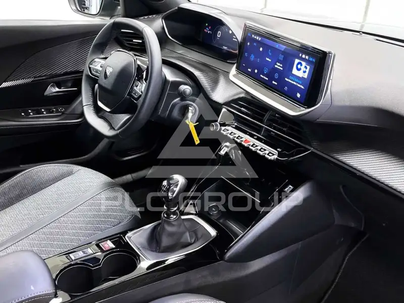 2025 Peugeot 2008