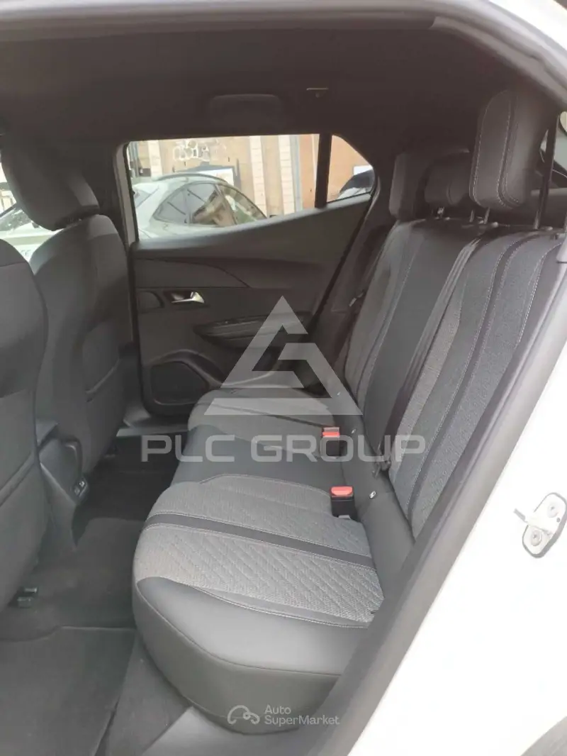 2025 Peugeot 2008