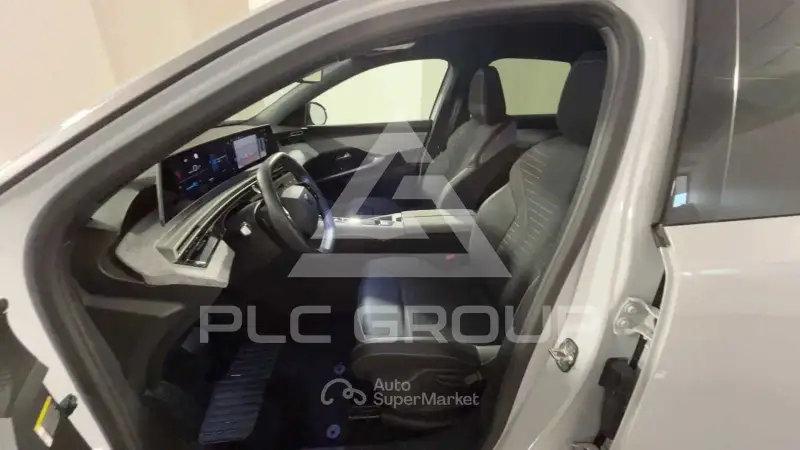 2025 Peugeot 3008