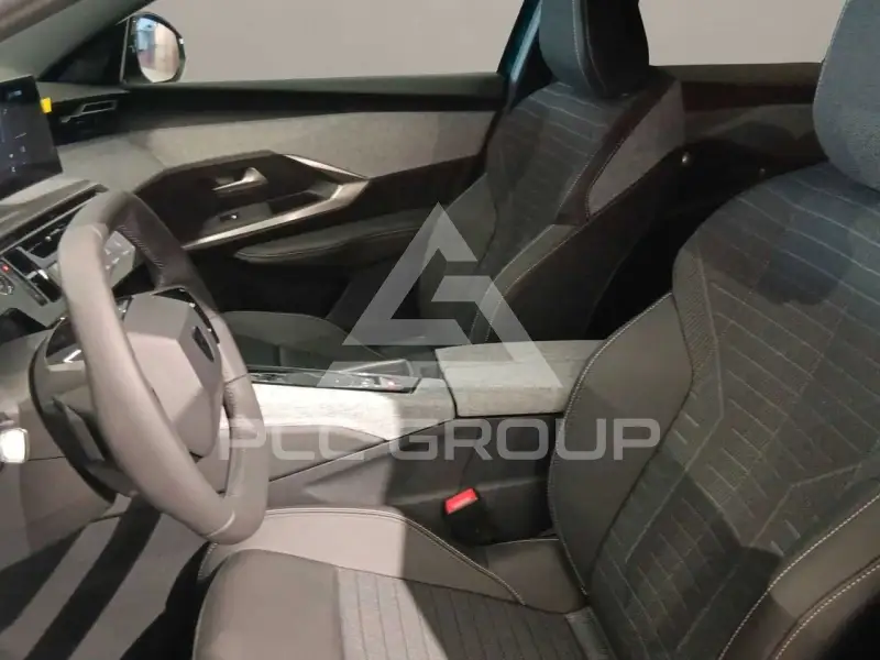 2025 Peugeot 3008