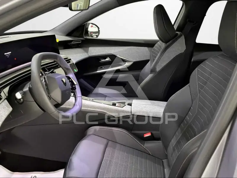 2025 Peugeot 3008