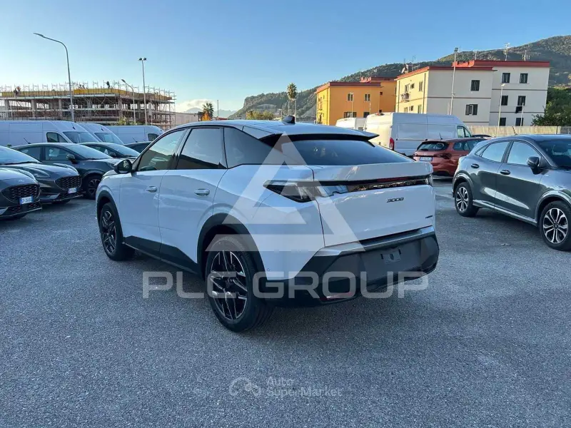 2025 Peugeot 3008