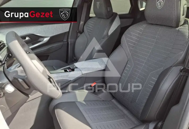 2025 Peugeot 3008