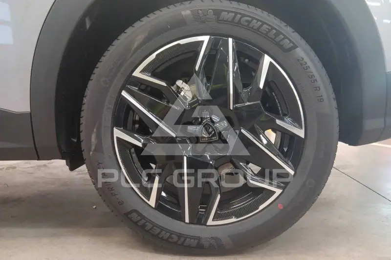2025 Peugeot 3008
