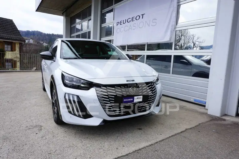 2025 Peugeot 208