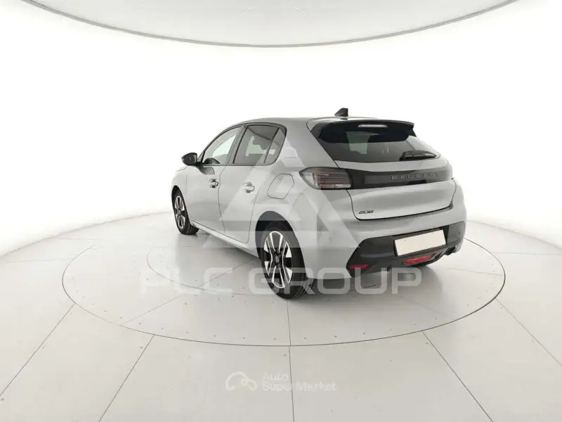 2025 Peugeot 208