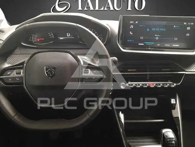 2025 Peugeot 208