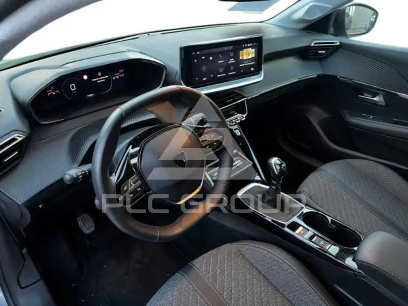 2025 Peugeot 208