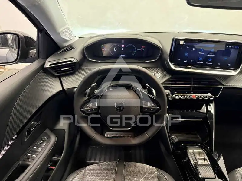 2025 Peugeot 208