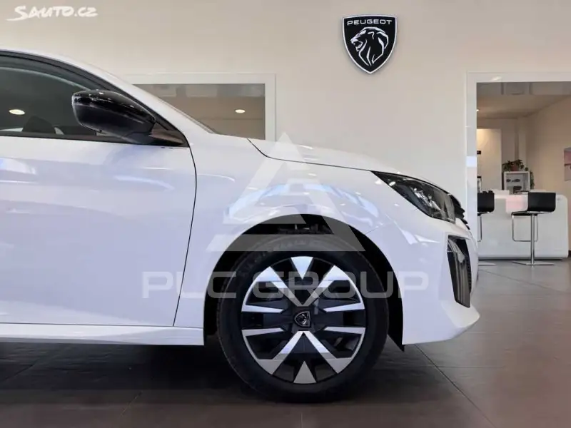 2025 Peugeot 208