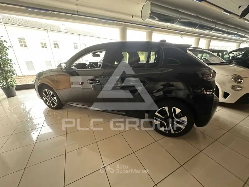 2025 Peugeot 208