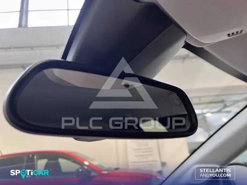 2025 Peugeot 208