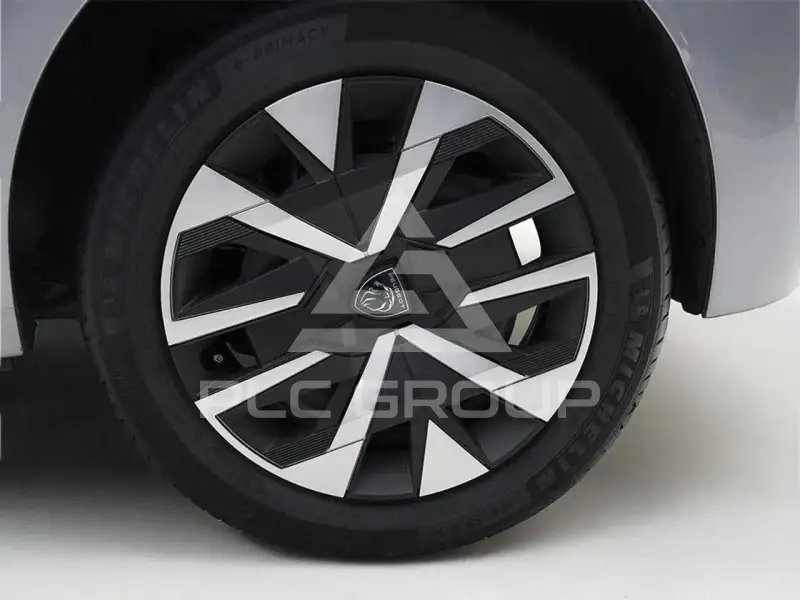 2025 Peugeot 208