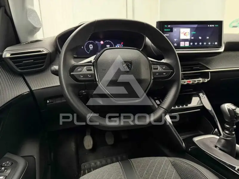 2025 Peugeot 208
