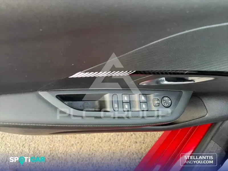 2025 Peugeot 208