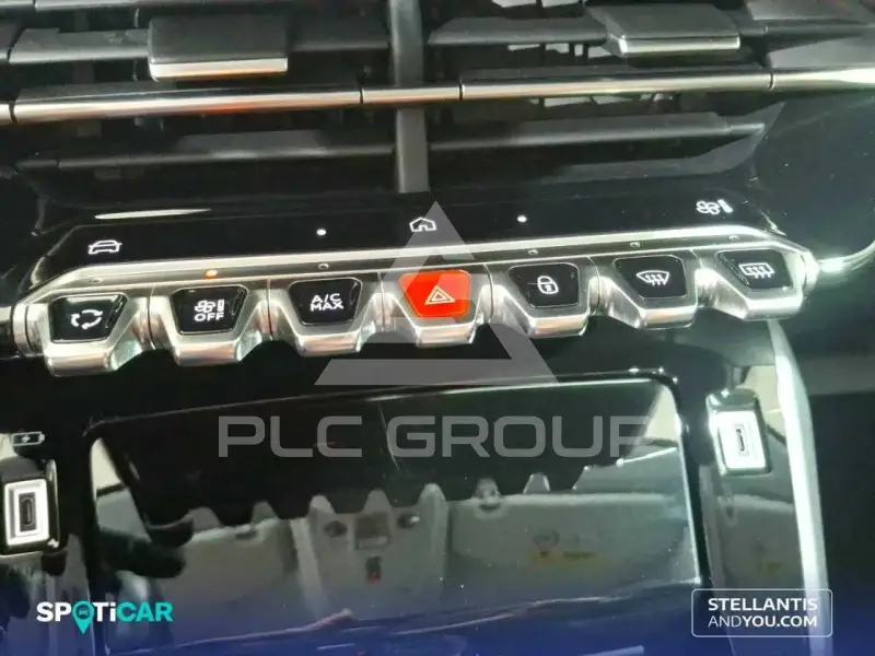 2025 Peugeot 208