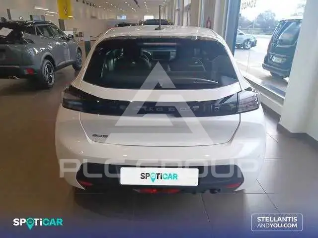 2025 Peugeot 208