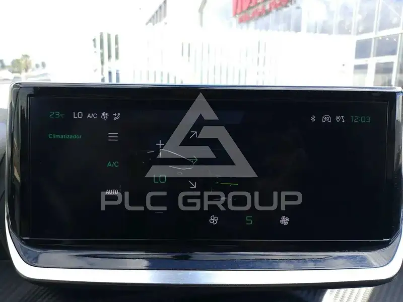 2025 Peugeot 208