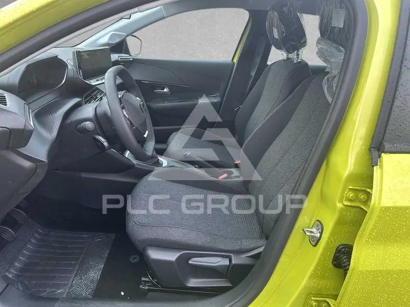 2025 Peugeot 208