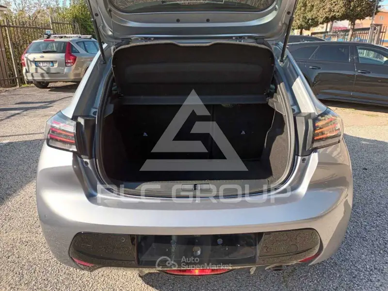2025 Peugeot 208