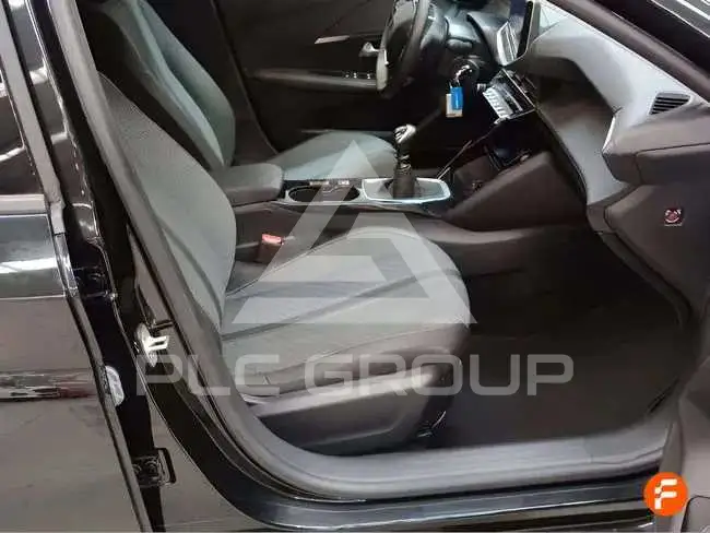 2025 Peugeot 208