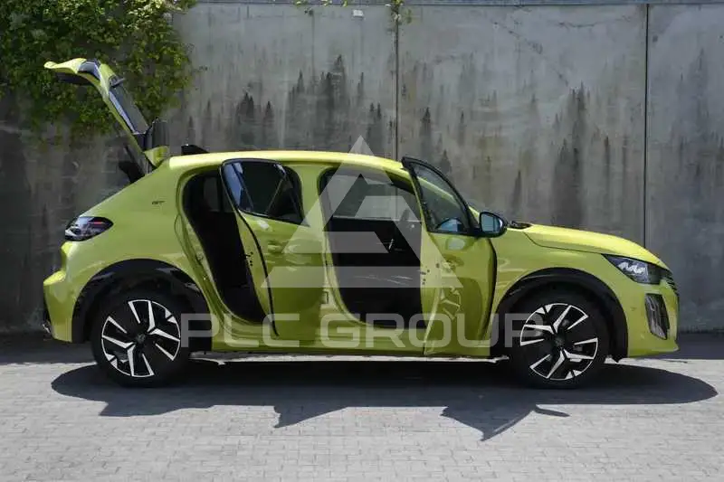 2025 Peugeot 208