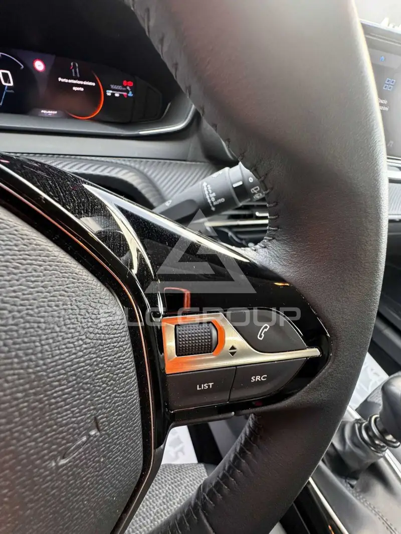 2025 Peugeot 208