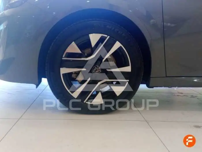 2025 Peugeot 208