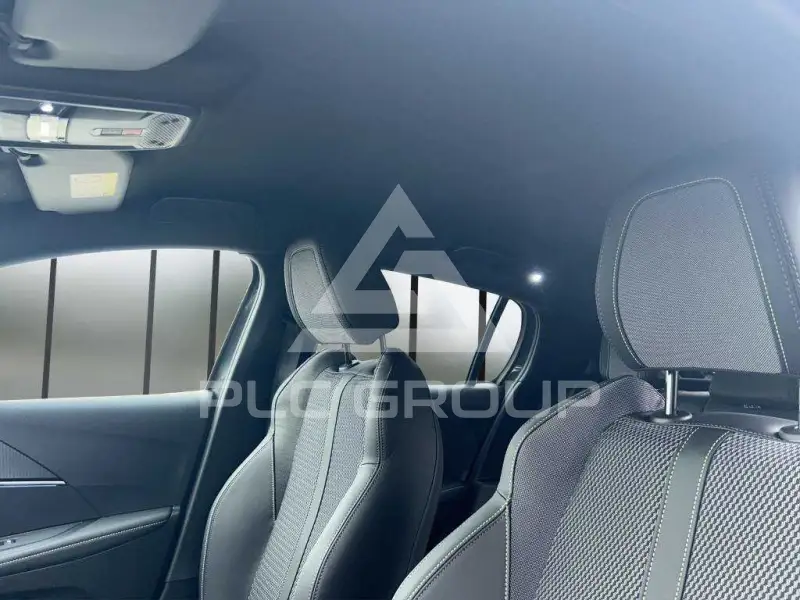 2025 Peugeot 208