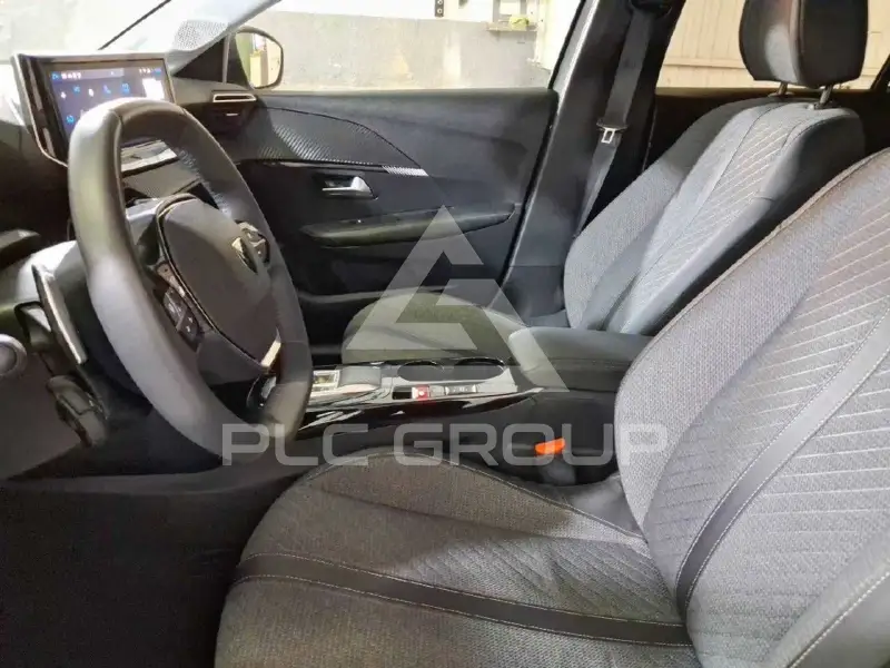 2025 Peugeot 208