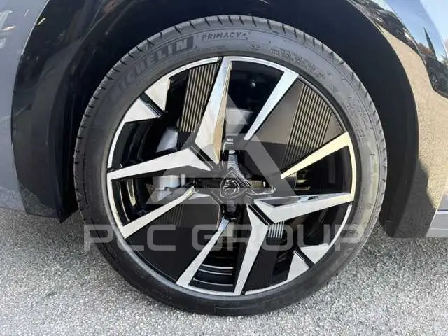 2025 Peugeot 208