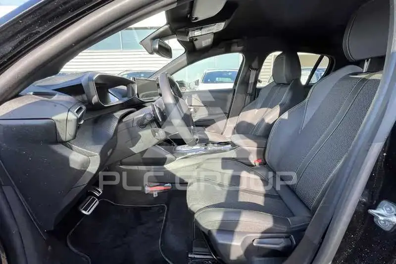 2025 Peugeot 208