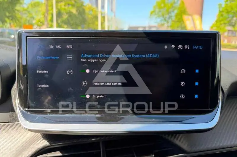 2025 Peugeot 208